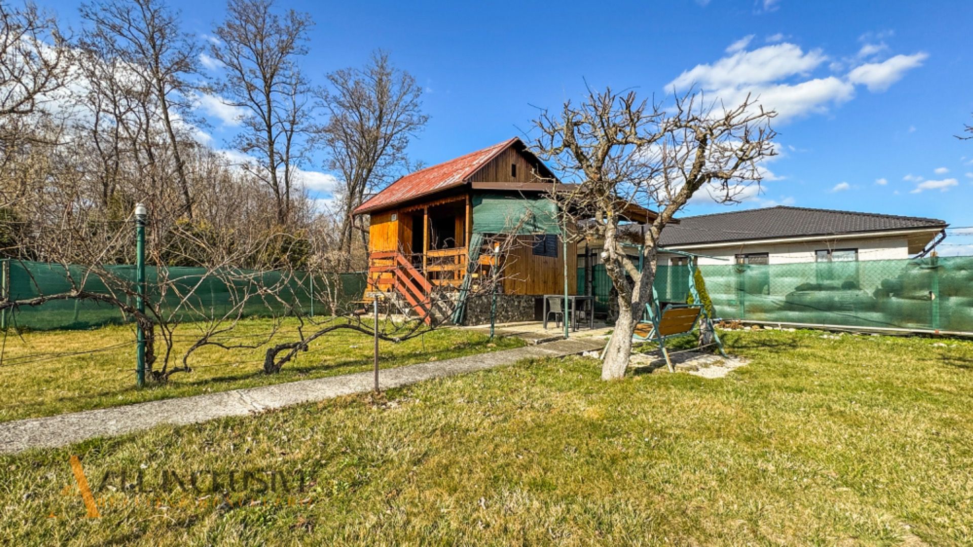 External property image