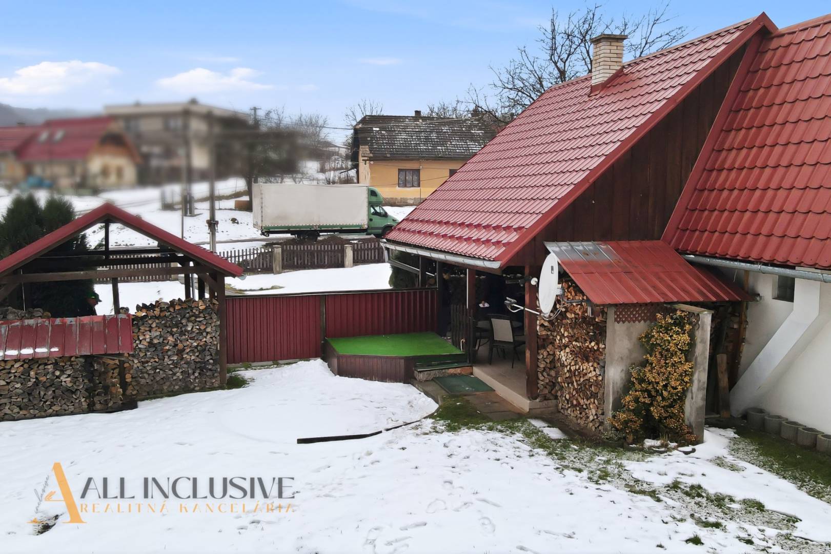 External property image