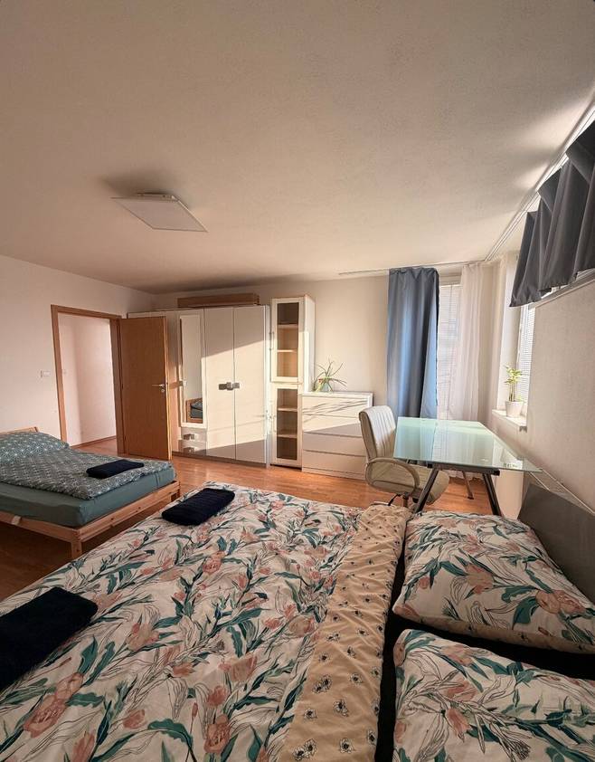 4-izbový byt, Bratislava/Nové Mesto, ulica Nová Rožňavská