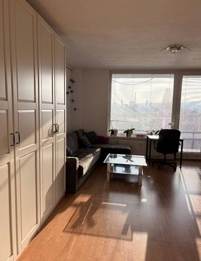 4-izbový byt, Bratislava/Nové Mesto, ulica Nová Rožňavská