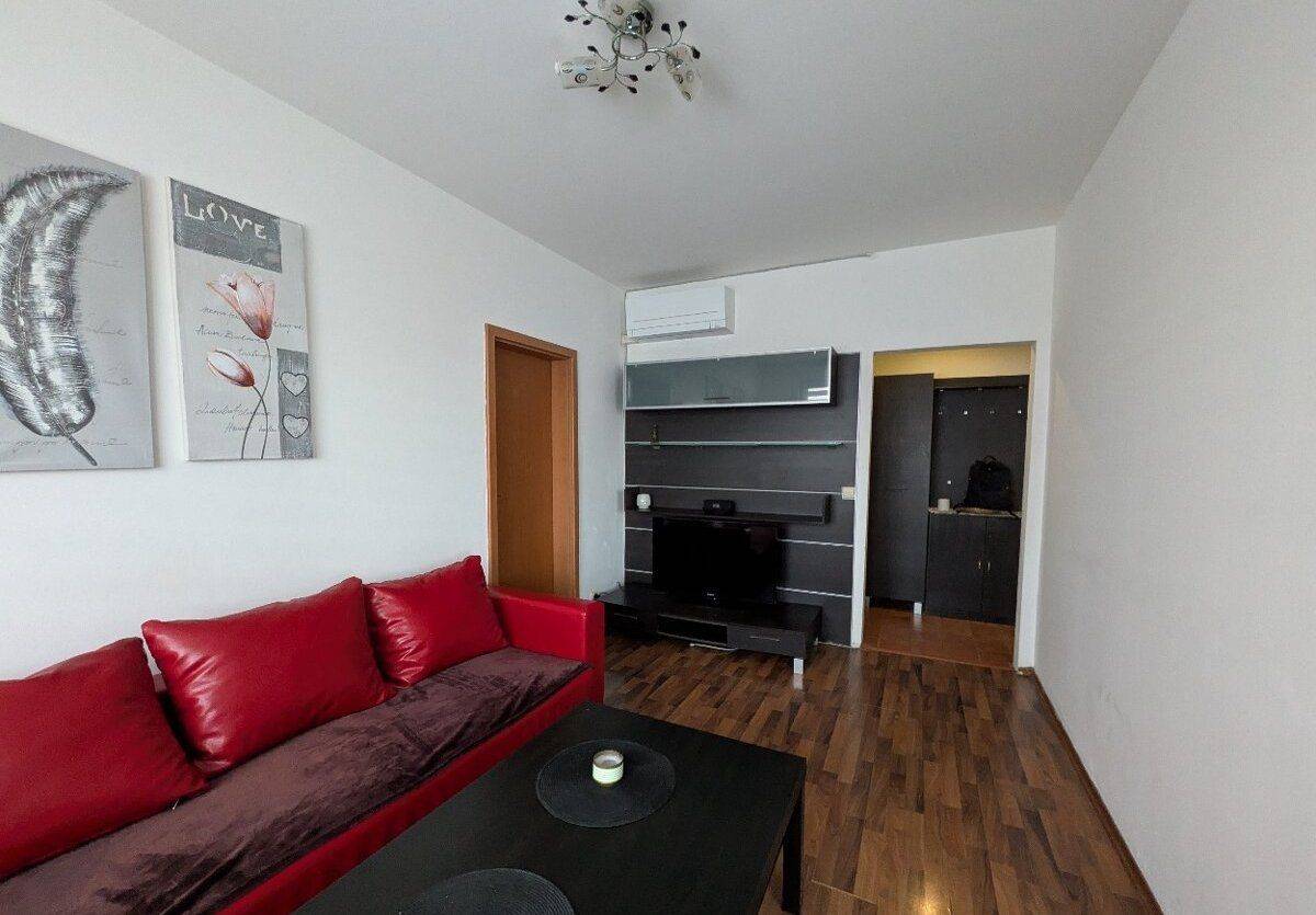 Pôvodne 4 izbový byt, prerobený na dva 2- izb byty na ulici WOLKROVA