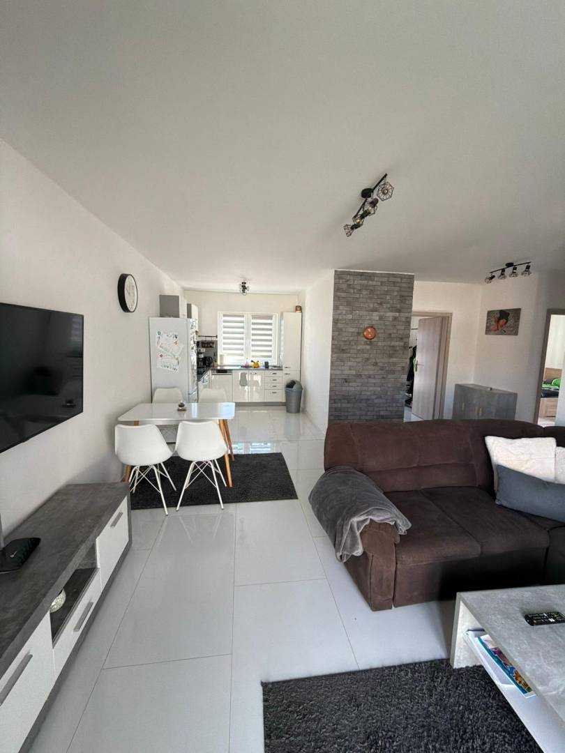 External property image