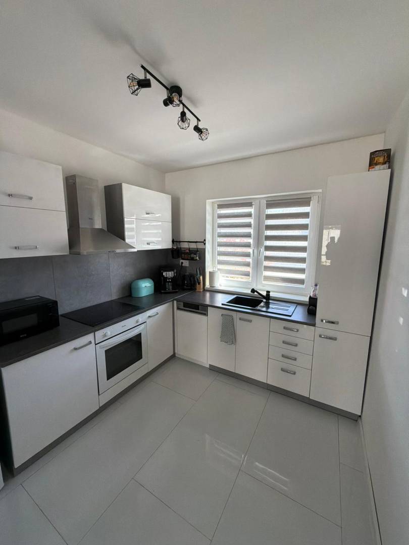 External property image