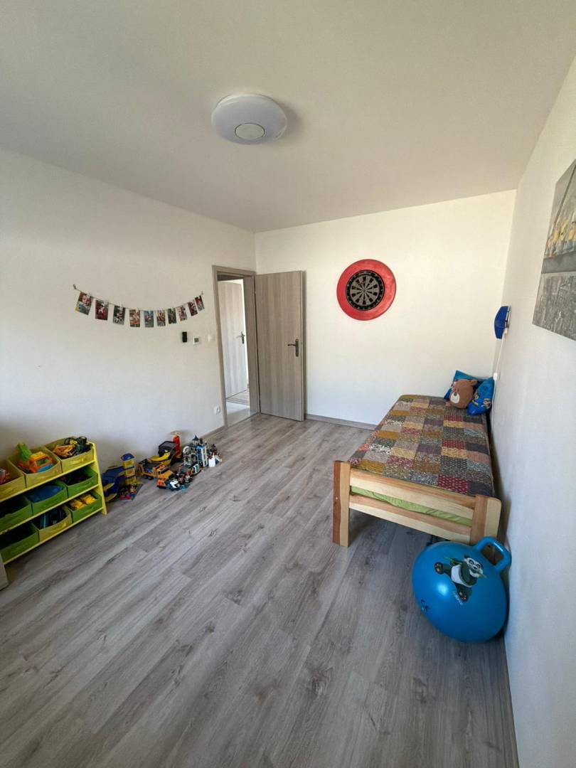 External property image