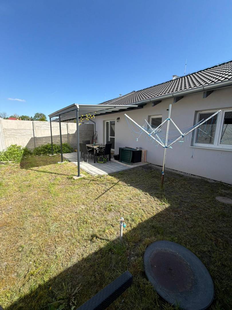 External property image