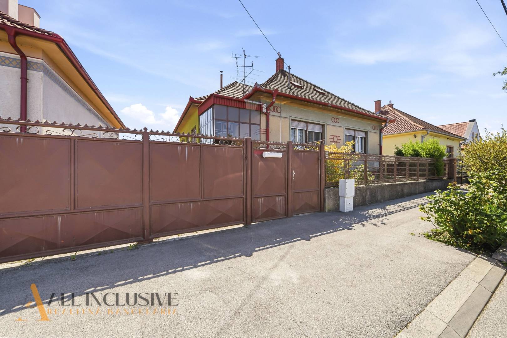 External property image