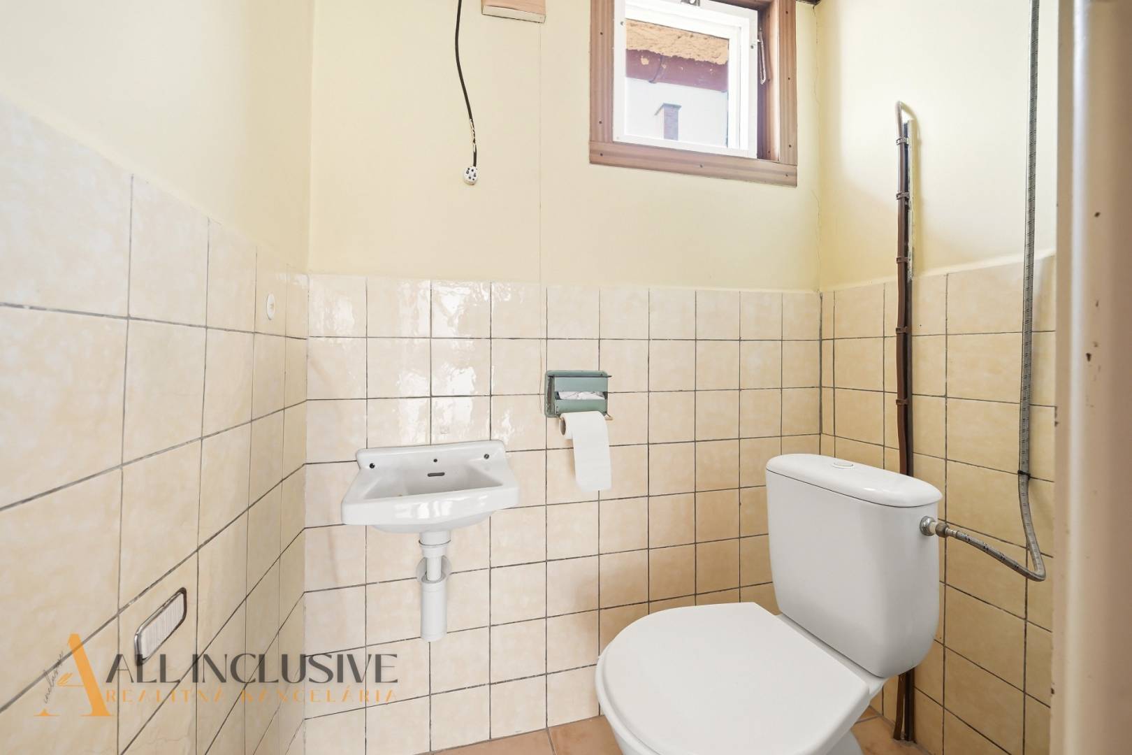 External property image