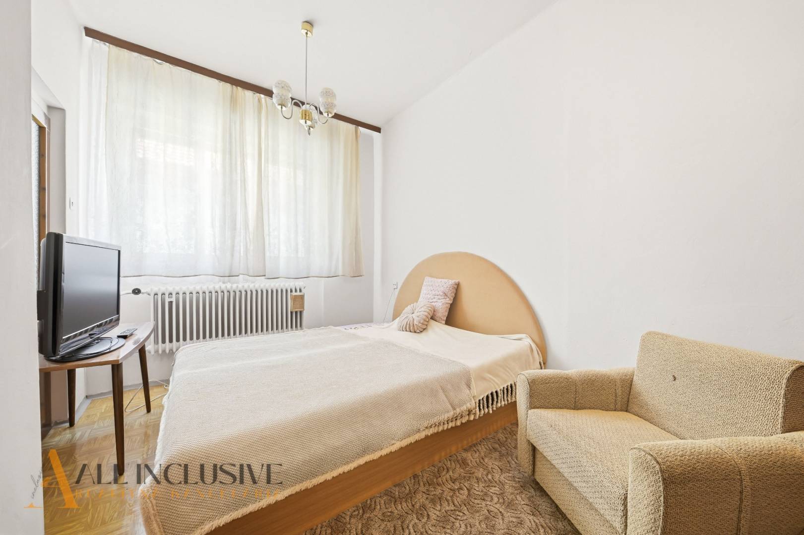 External property image