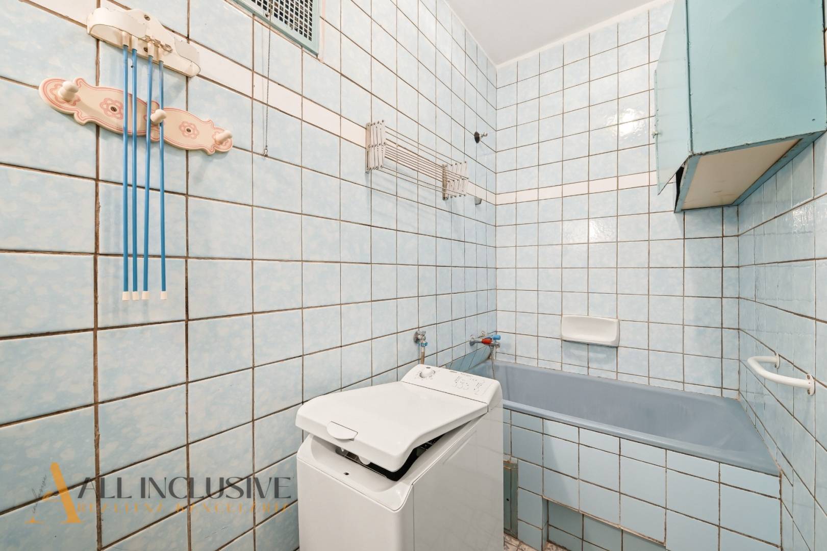 External property image