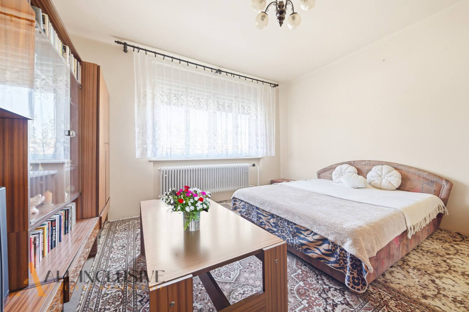 External property image