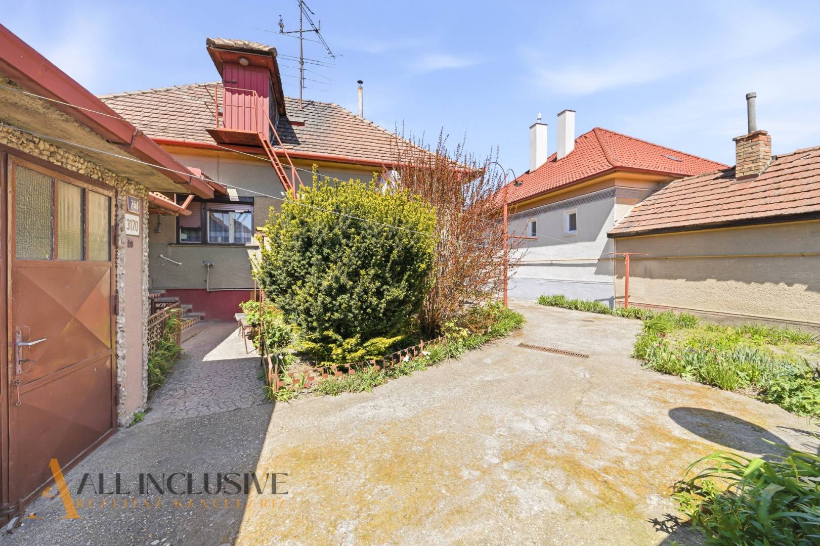 External property image