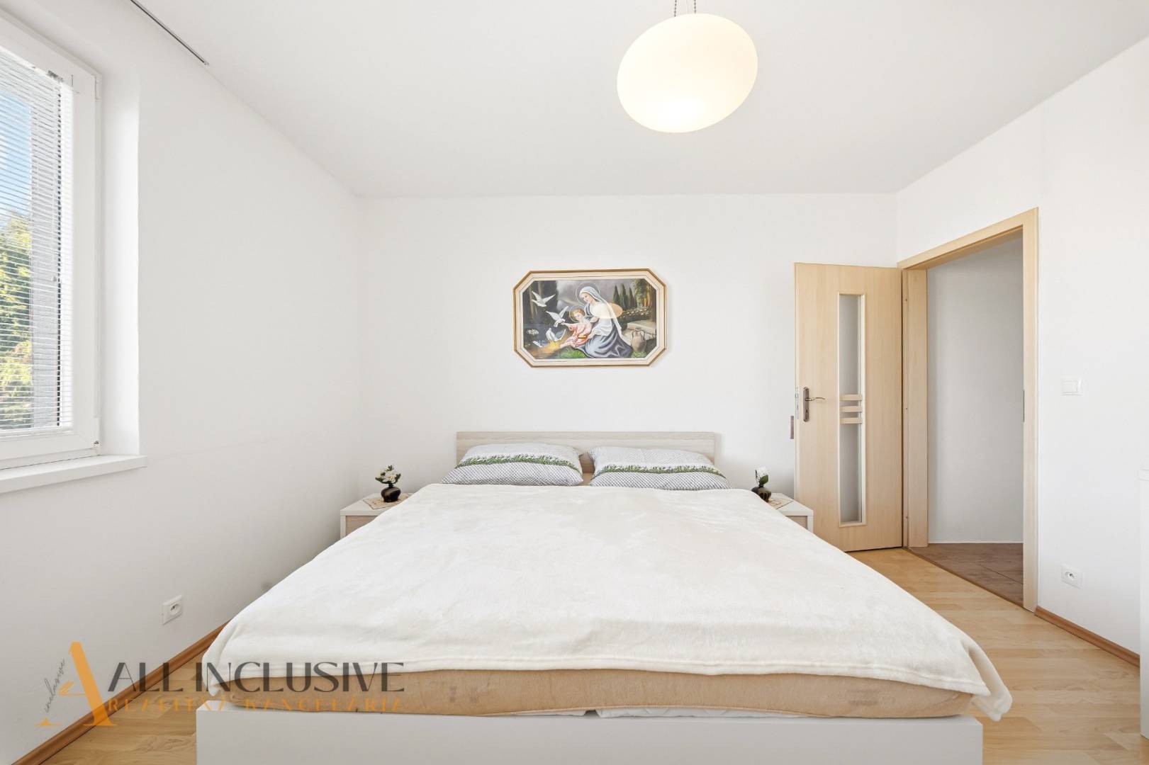 External property image