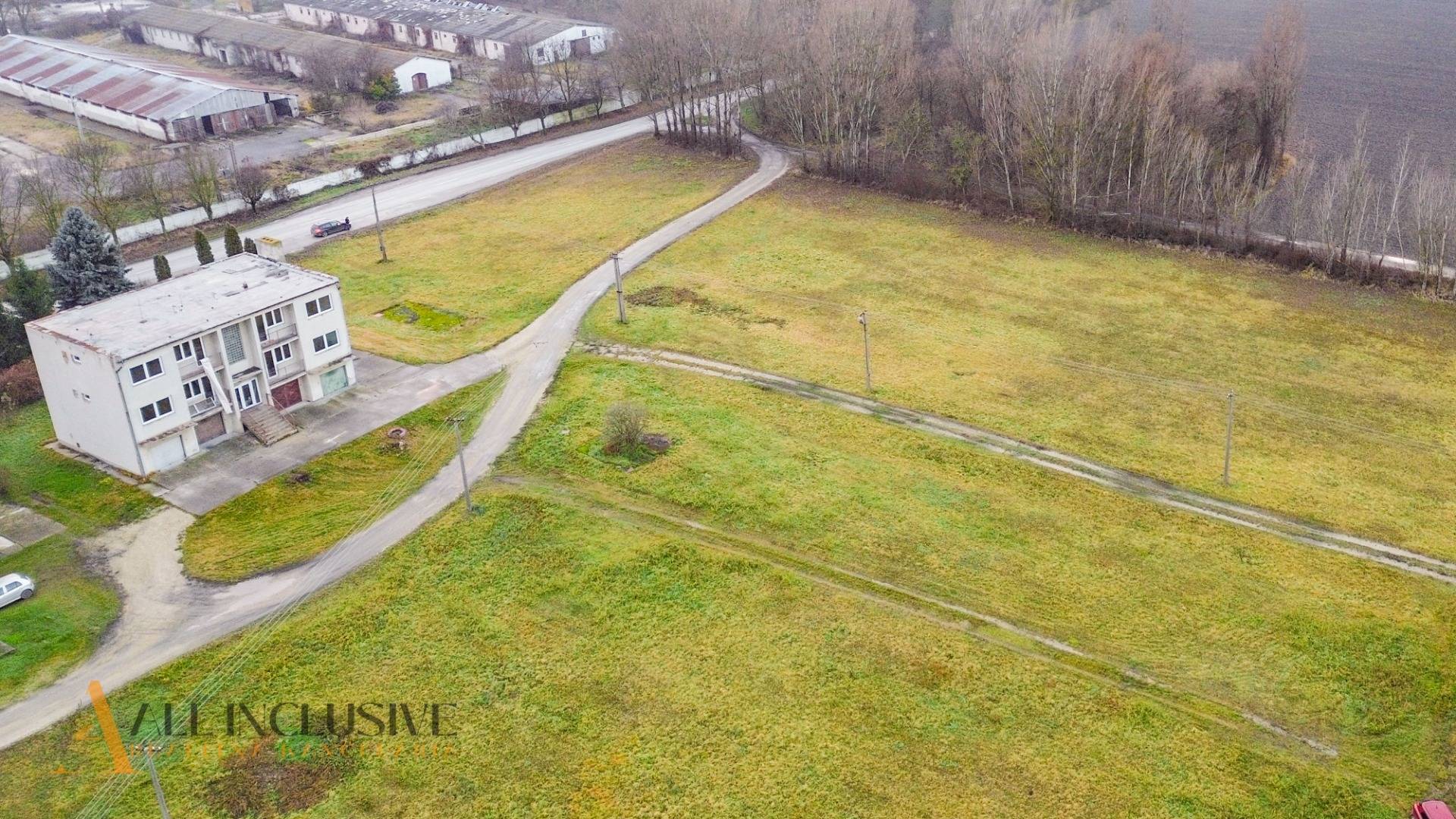 External property image