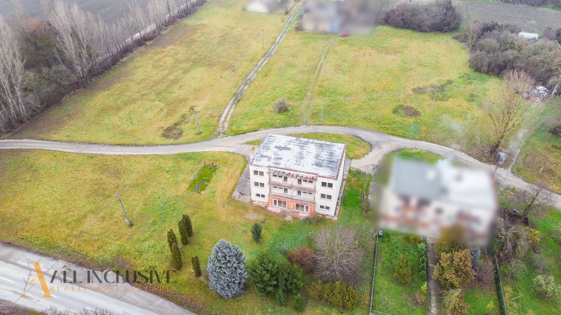 External property image