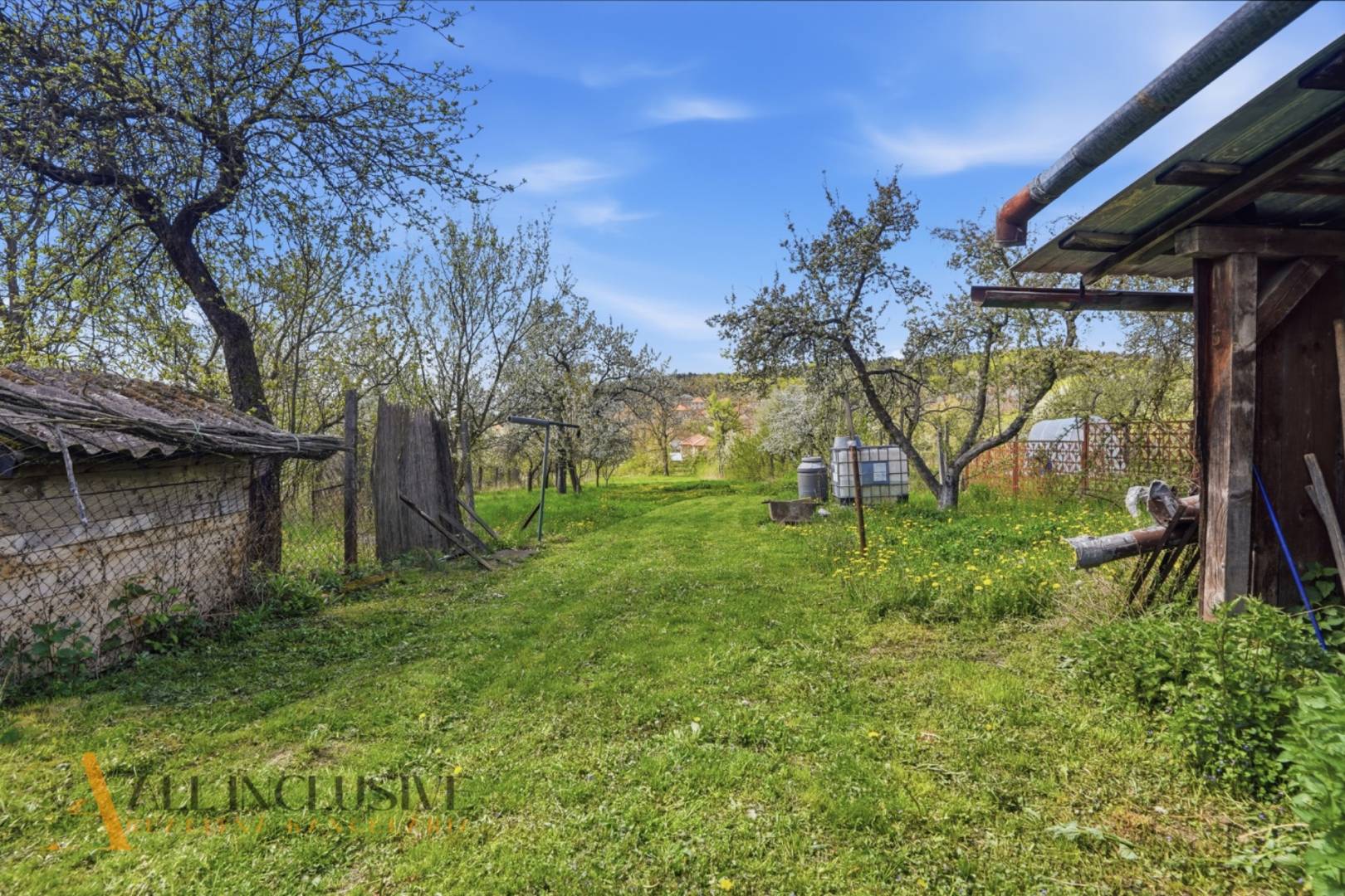 External property image