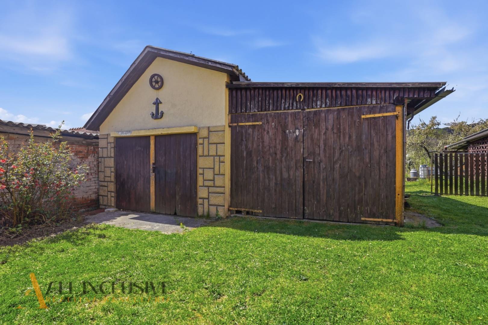 External property image