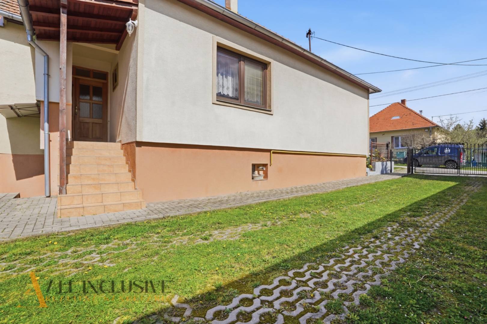 External property image