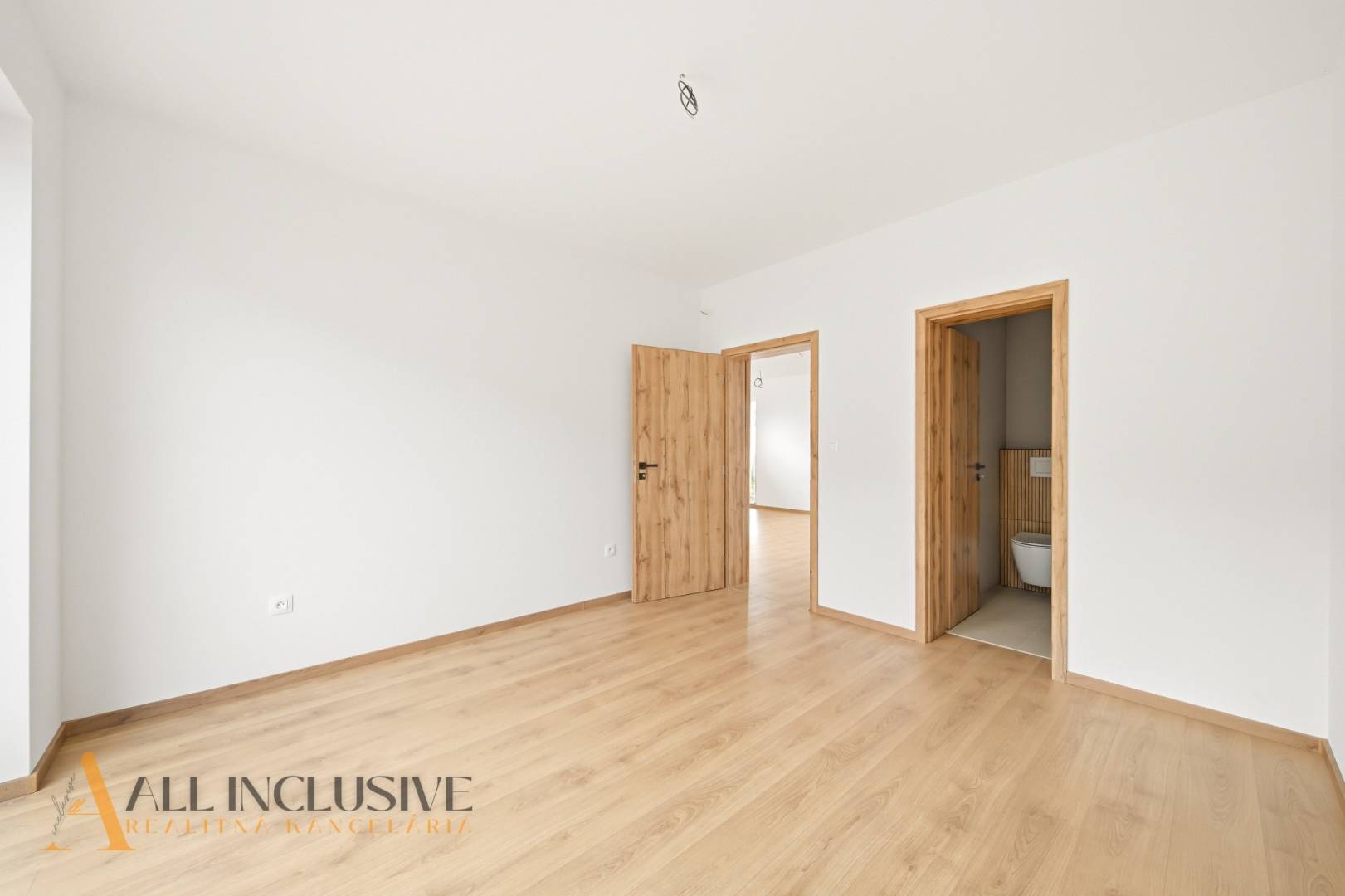 External property image