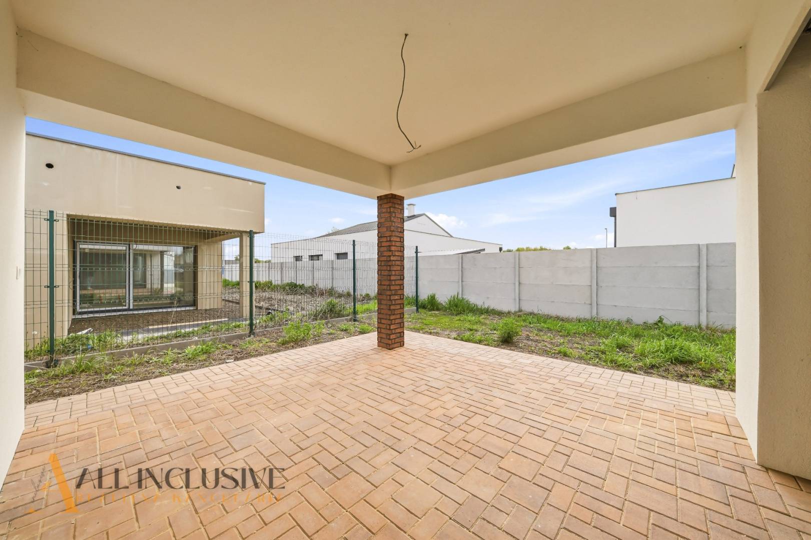 External property image