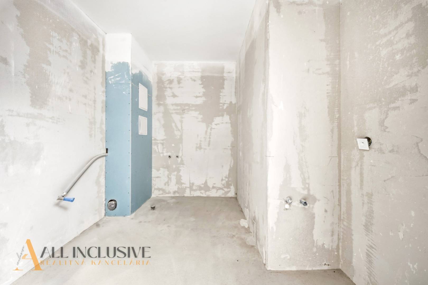 External property image