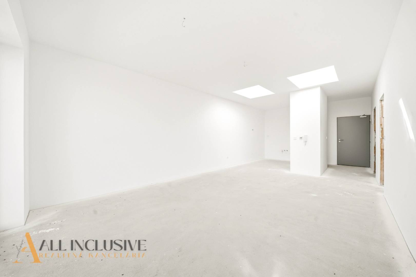 External property image