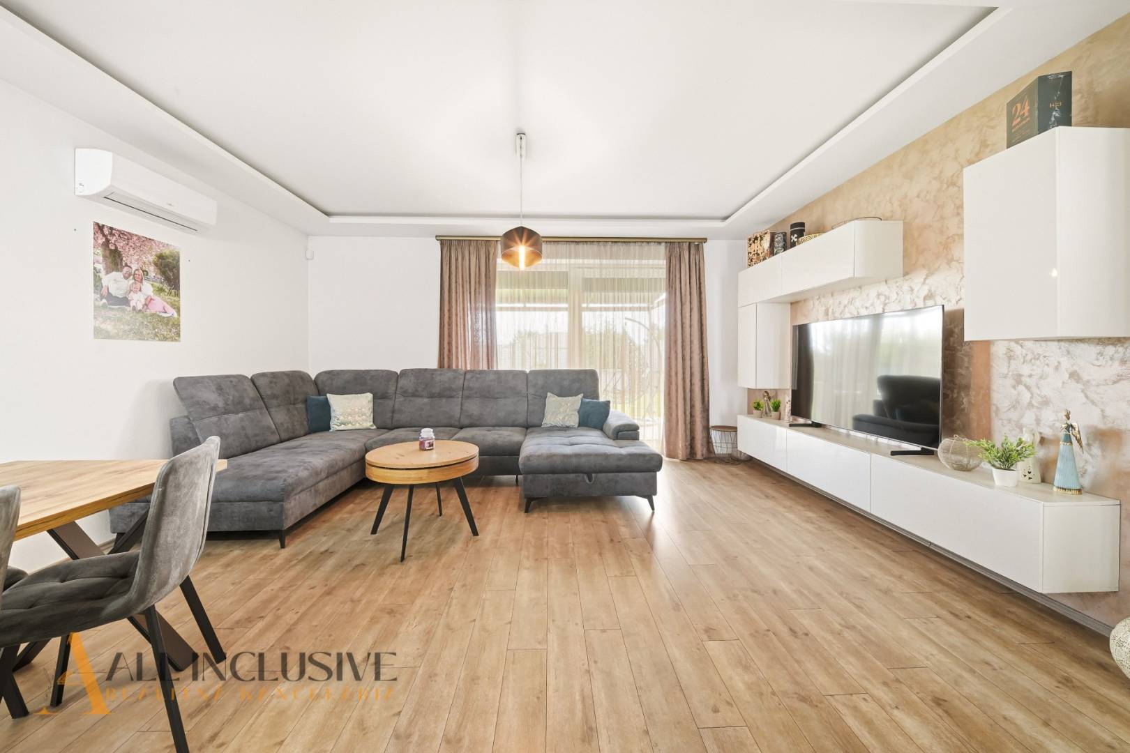 External property image