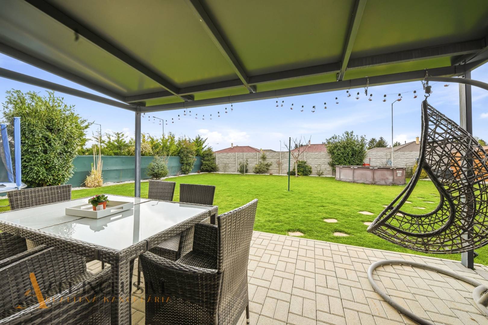 External property image