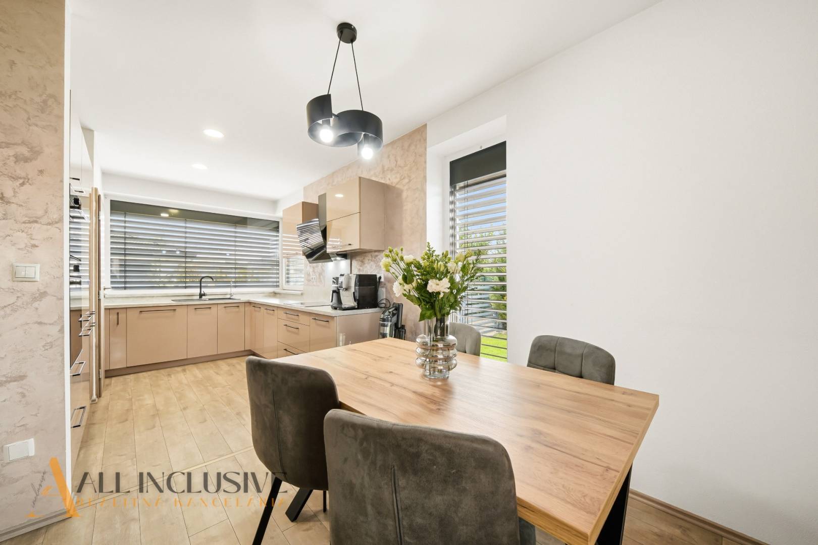 External property image