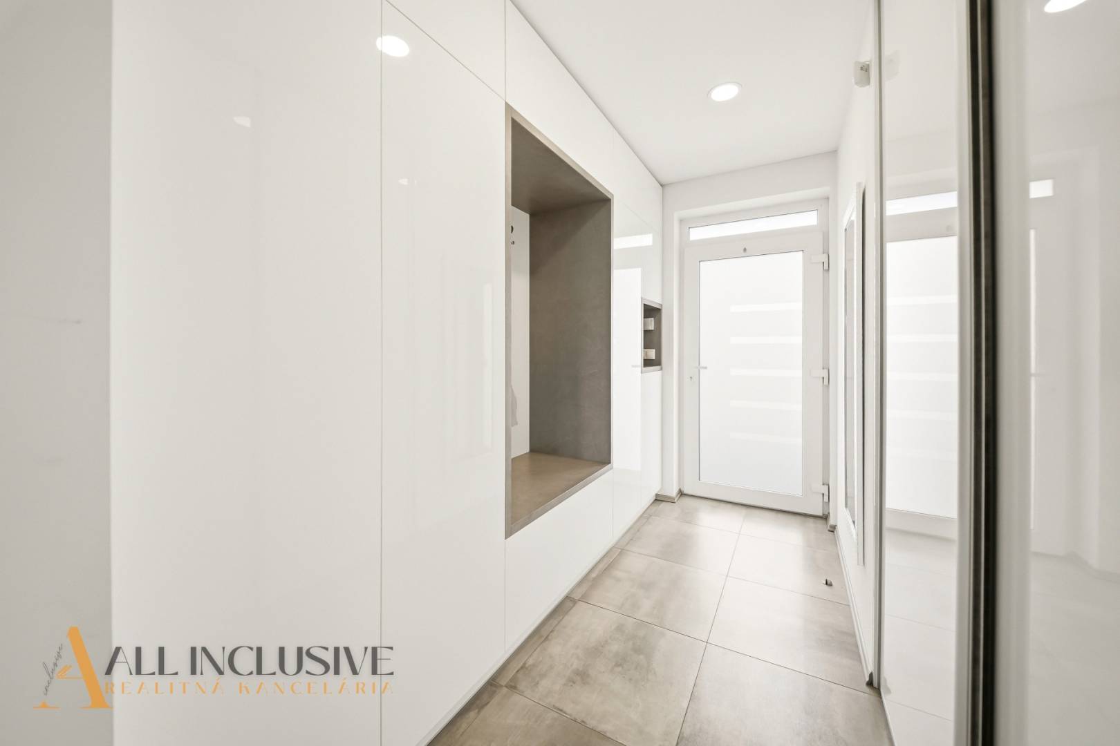 External property image