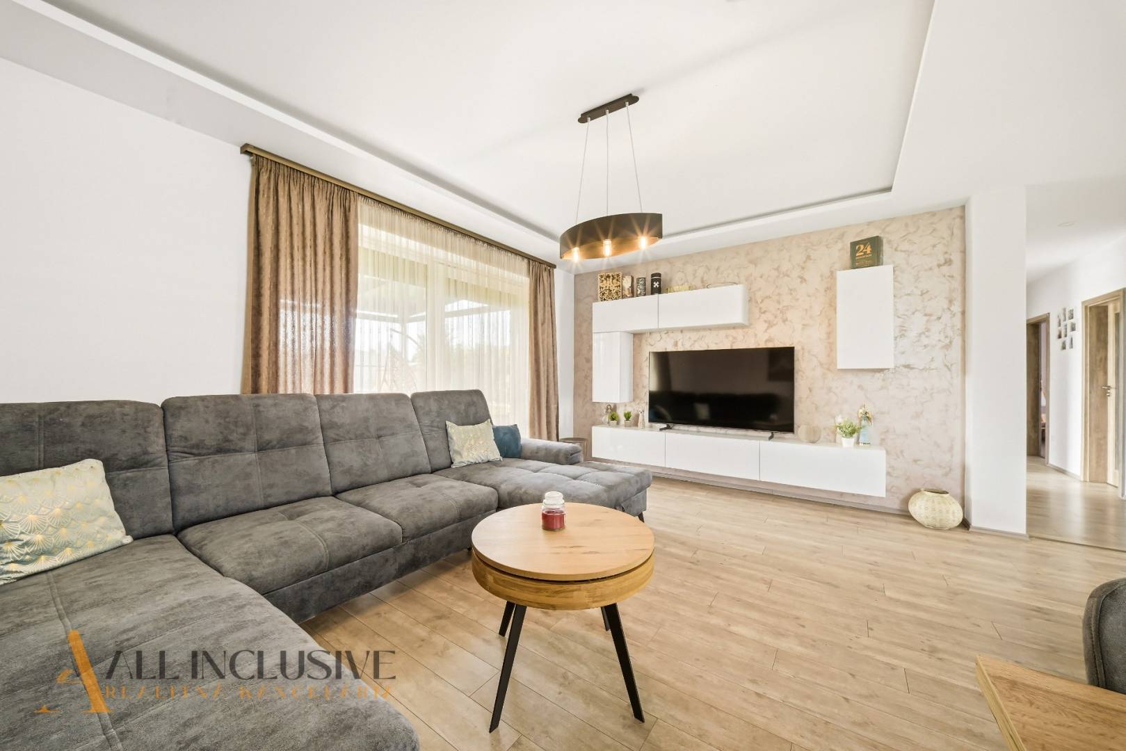 External property image