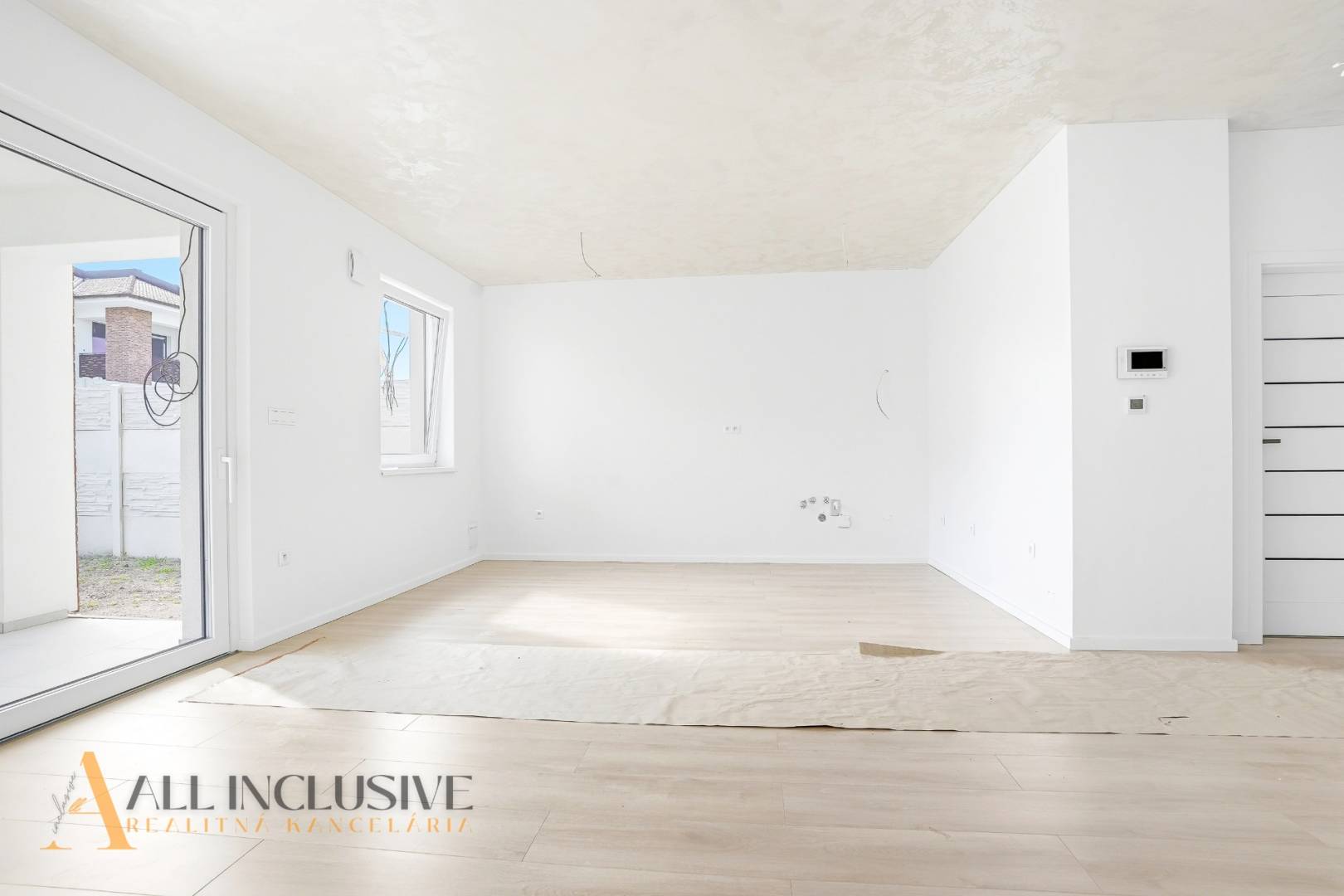 External property image