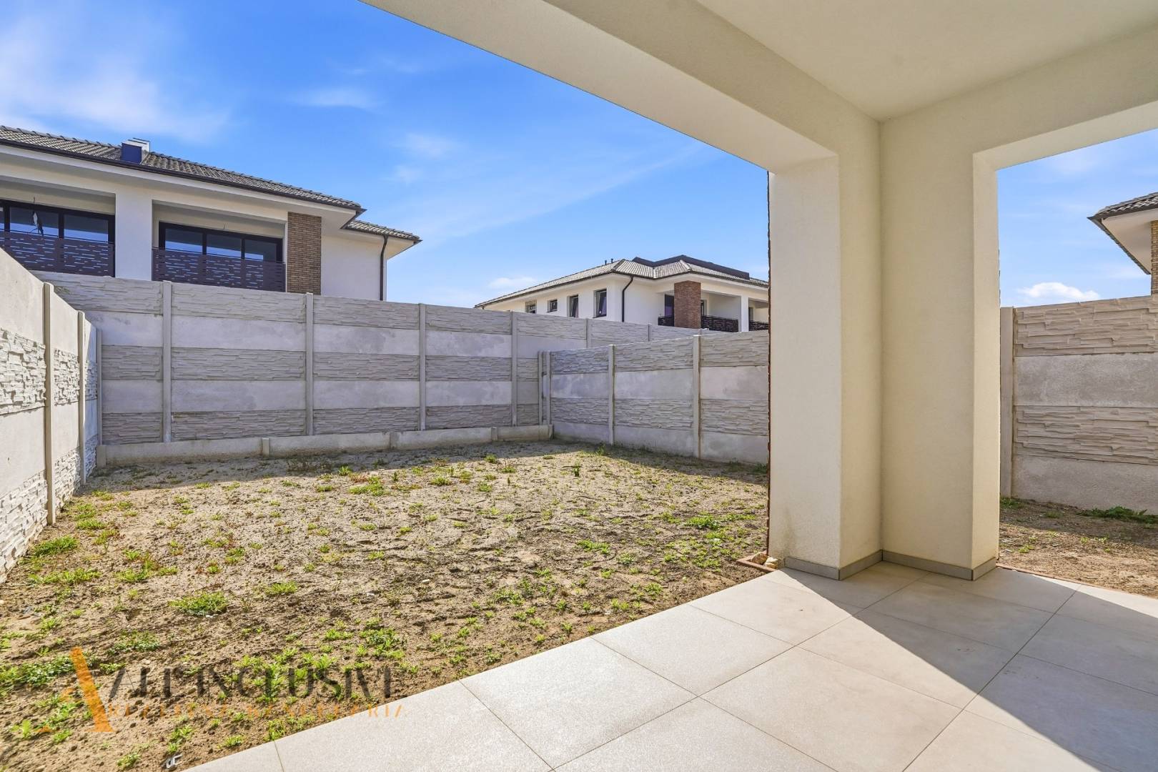 External property image