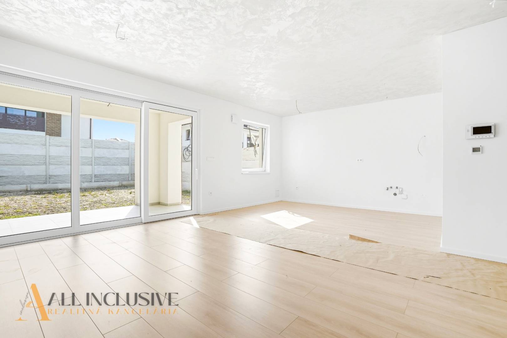 External property image