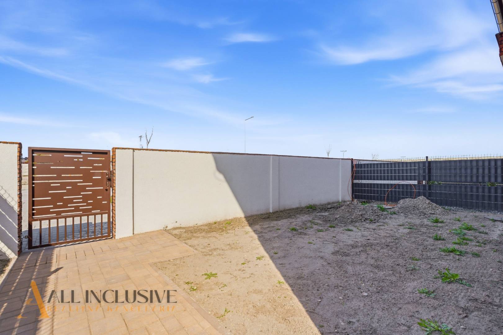 External property image