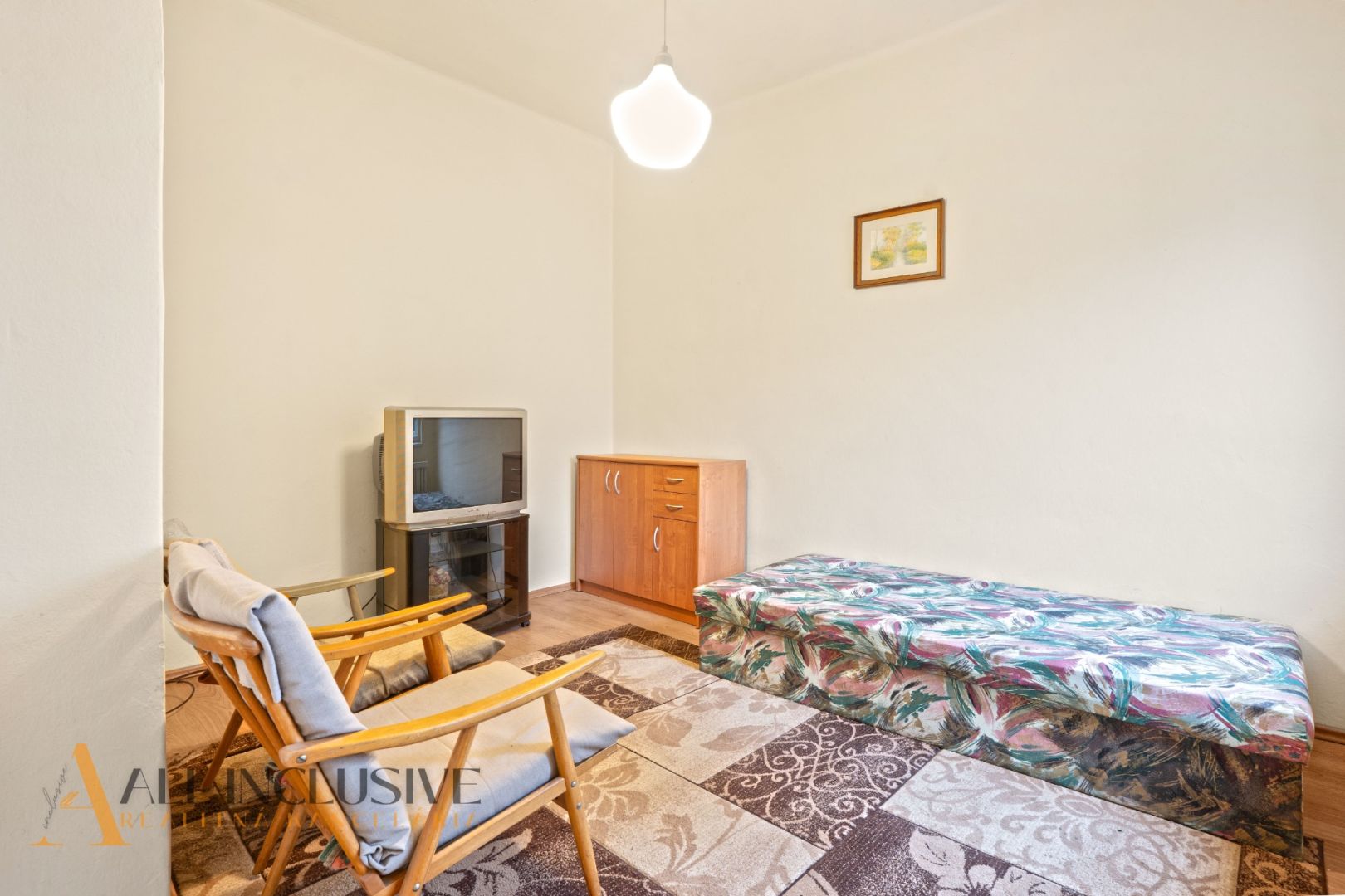 External property image