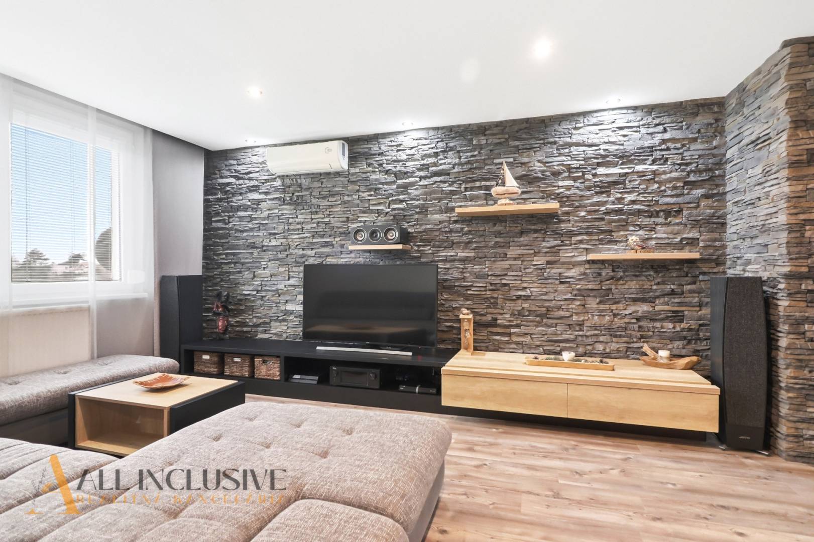 External property image