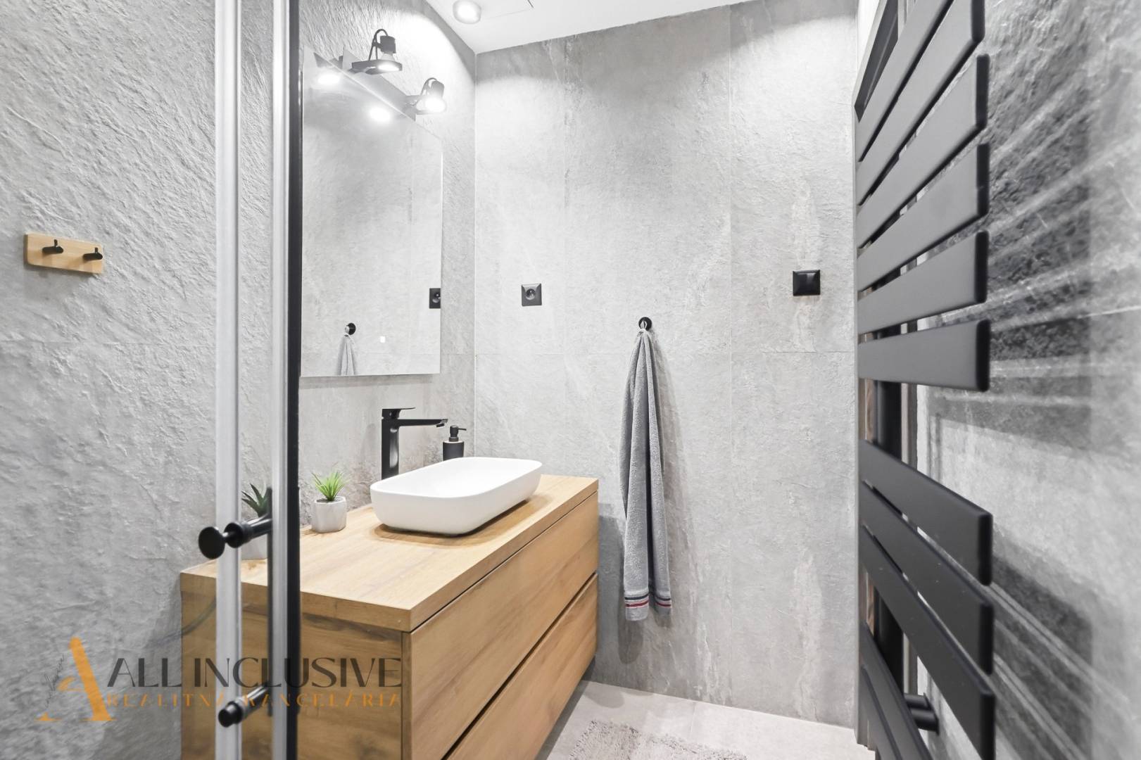 External property image