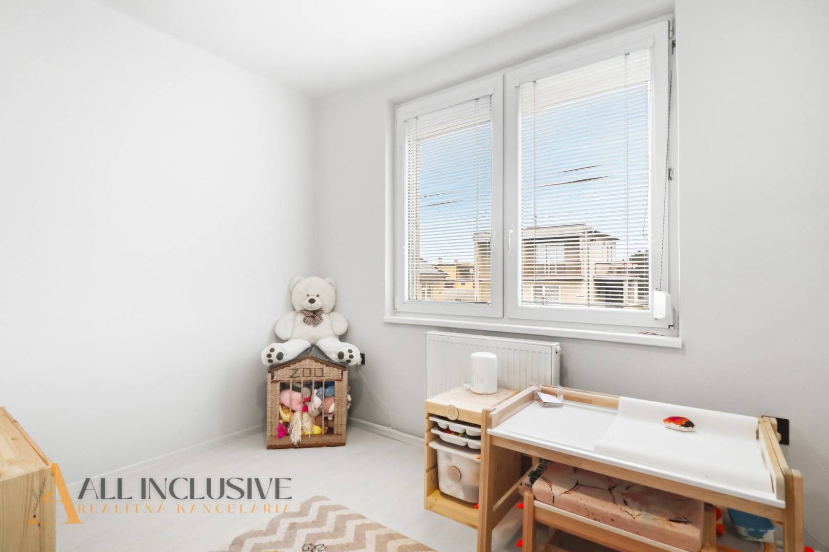 External property image