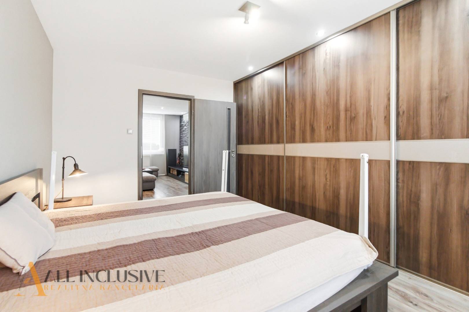 External property image