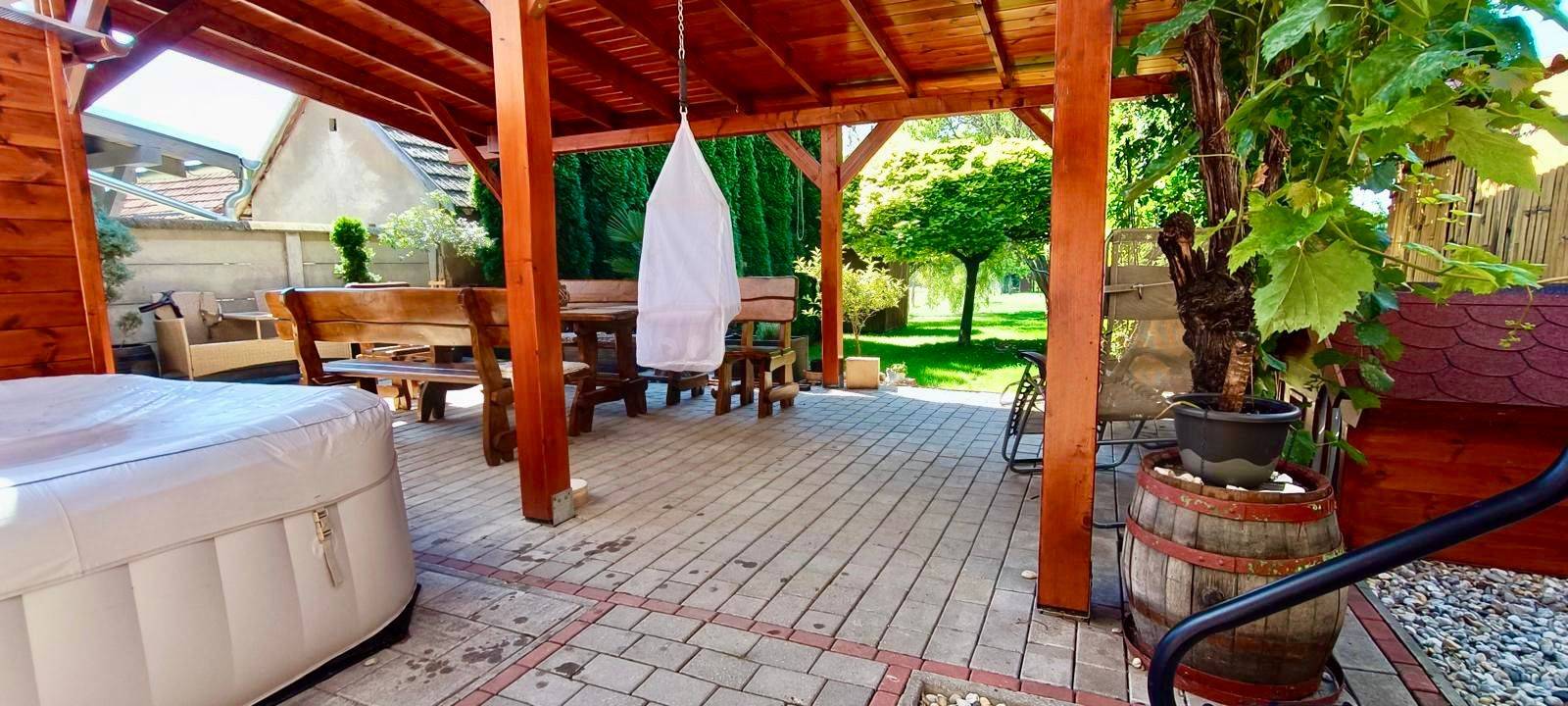 External property image