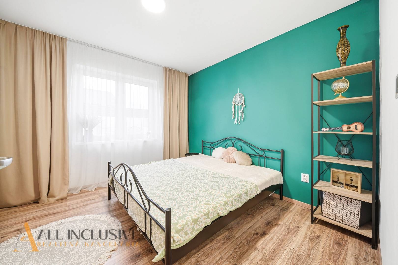 External property image