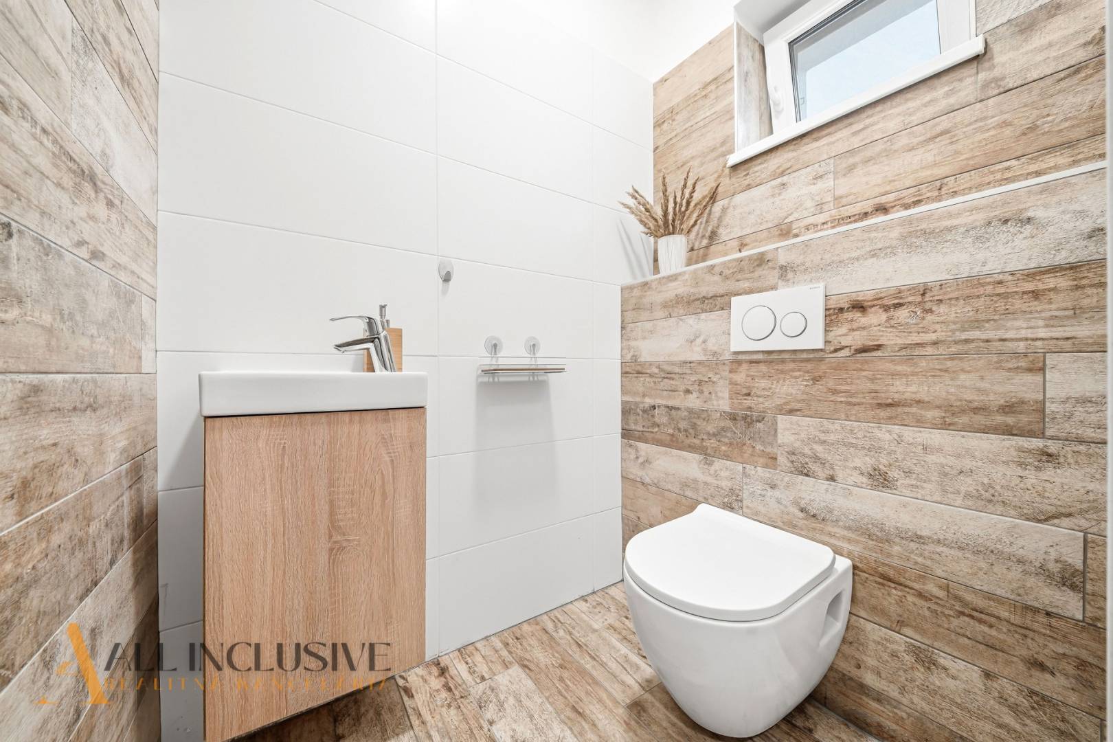 External property image