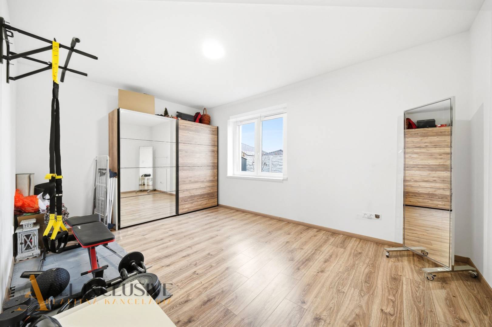 External property image