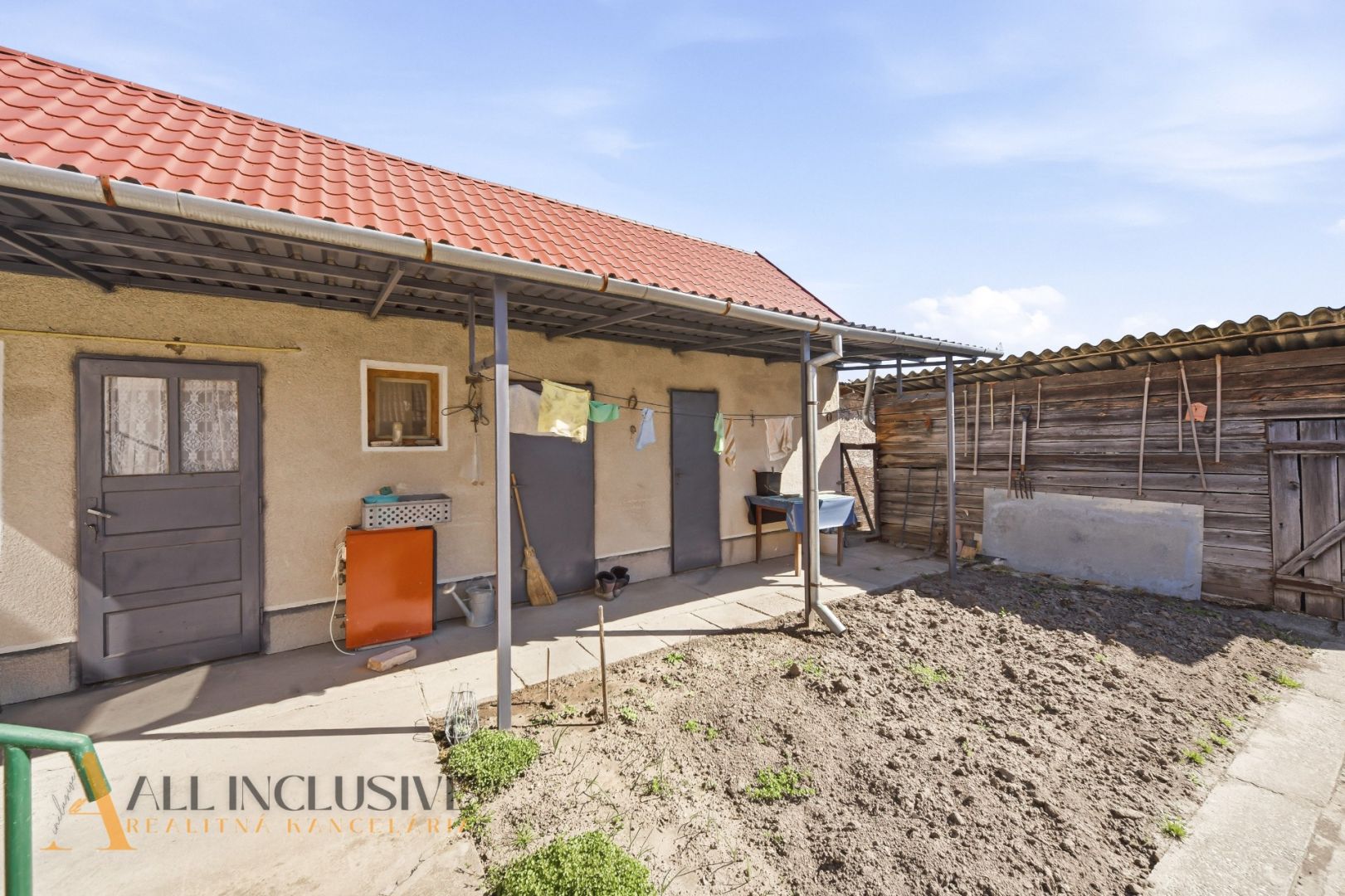 External property image
