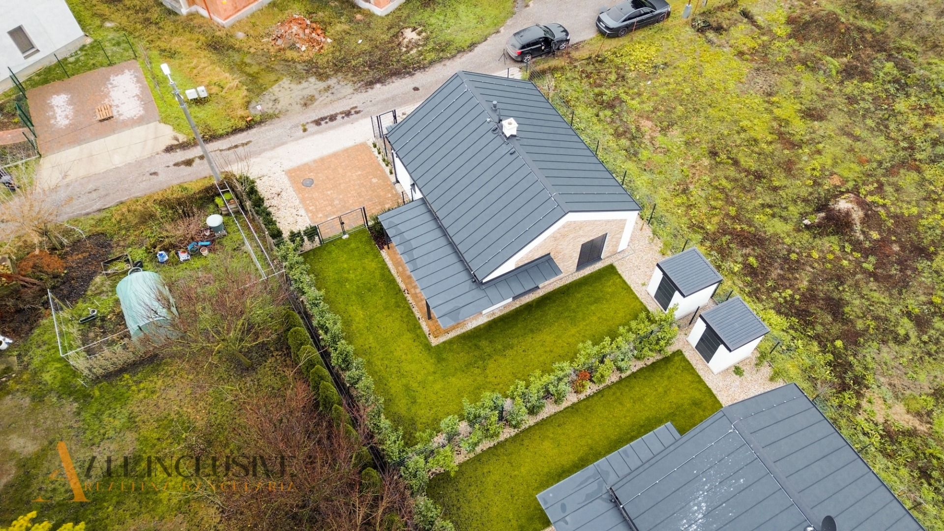 External property image