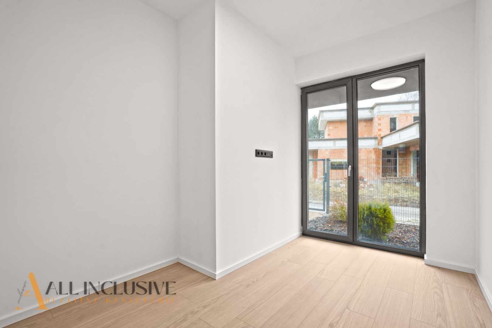 External property image