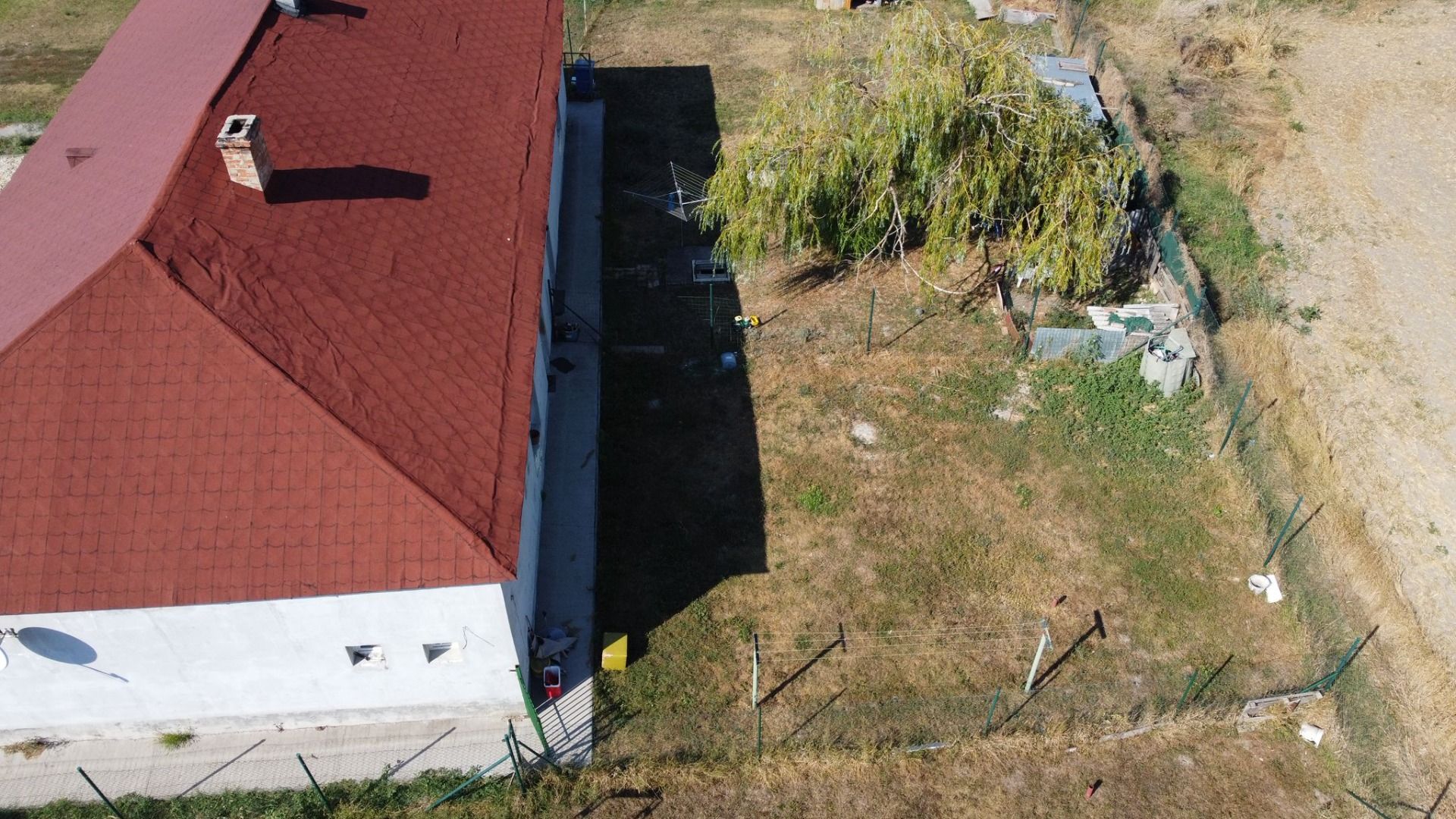 External property image
