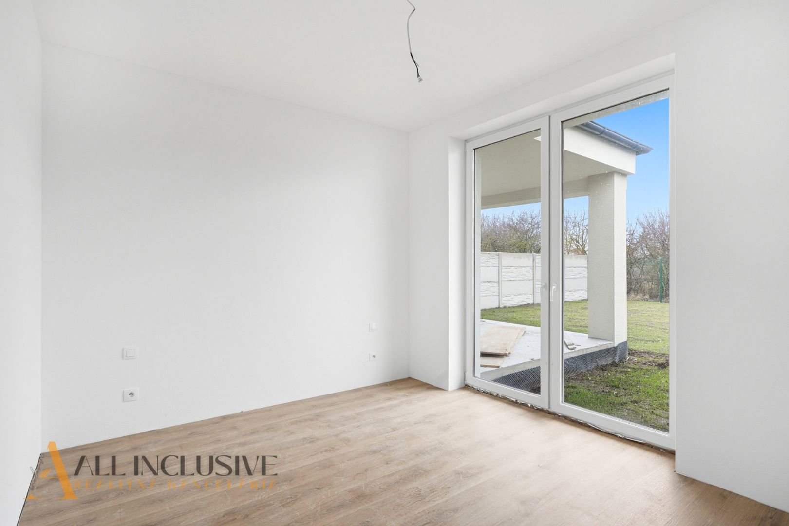 External property image
