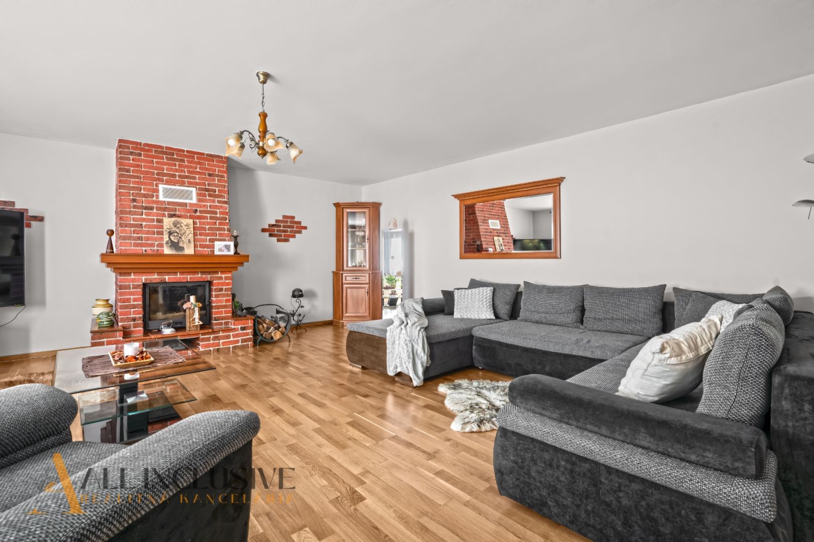External property image