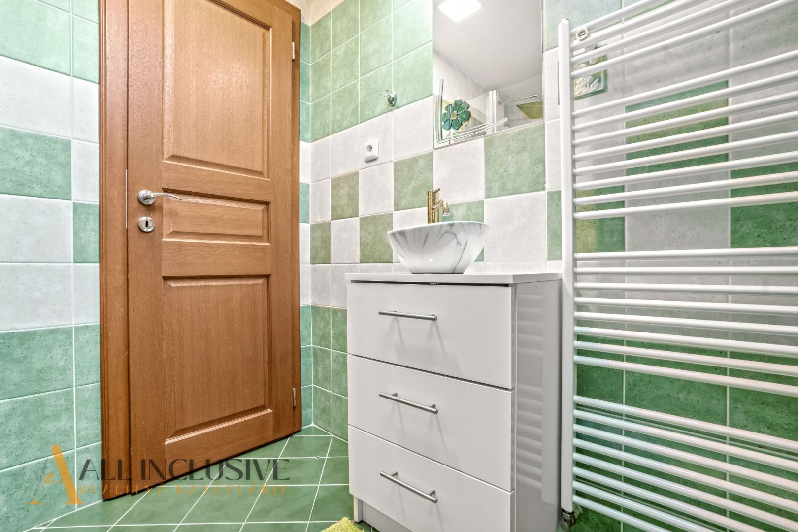 External property image